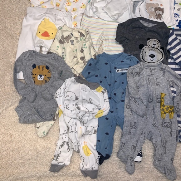 Newborn onesie & outfit lot! Cheap! Make me an offer!!!! Way more than pictured! - Picture 5 of 7
